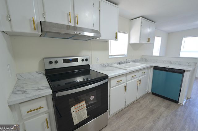 722 Brower Court, Dublin, GA 31021