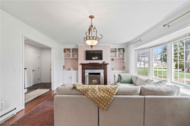 11 Meadowlawn Drive 1, Mentor, OH 44060