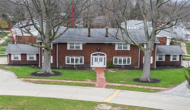11 Meadowlawn Drive 1, Mentor, OH 44060