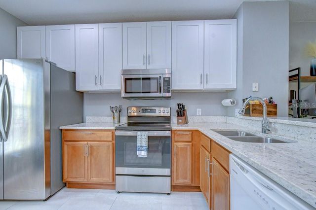8551 TRAIL WIND DRIVE, Tampa, FL 33647