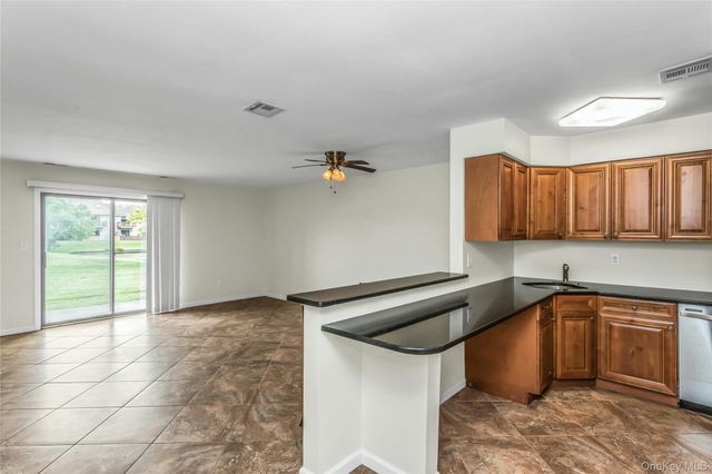 100 Daly Boulevard 1508, Oceanside, NY 11572