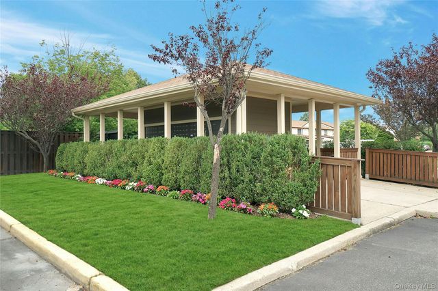 100 Daly Boulevard 1508, Oceanside, NY 11572