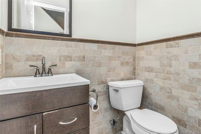 100 Daly Boulevard 1508, Oceanside, NY 11572