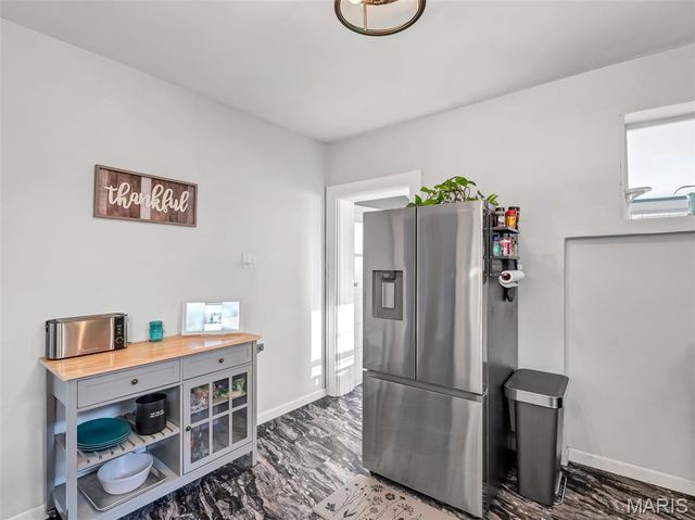 834 Catskill Drive, St Louis, MO 63125
