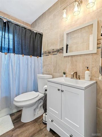 834 Catskill Drive, St Louis, MO 63125