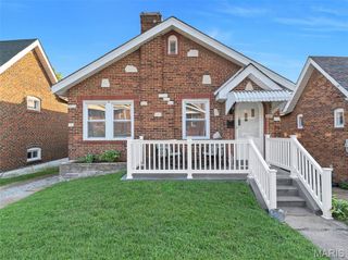 834 Catskill Drive, St Louis, MO 63125