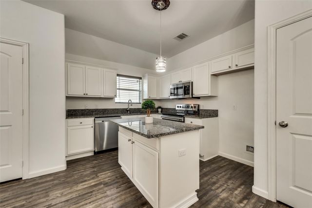 7463 Concordia Lane, Dallas, TX 75241