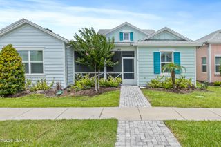 401 Parrot Lane, Daytona Beach, FL 32124