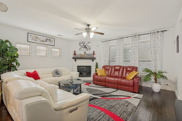 2311 Tawny Owl Road, Grand Prairie, TX 75052