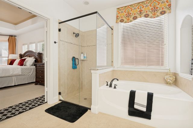 2311 Tawny Owl Road, Grand Prairie, TX 75052