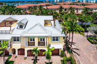 3770 County Line Road B5, Tequesta, FL 33469