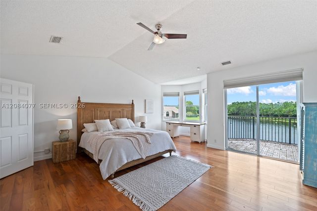 3249 Muirfield, Weston, FL 33332
