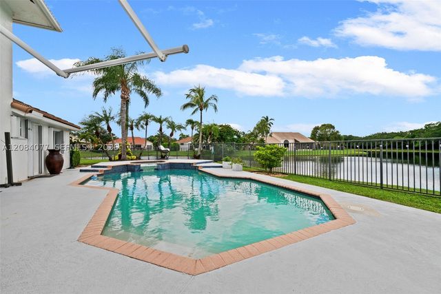 3249 Muirfield, Weston, FL 33332