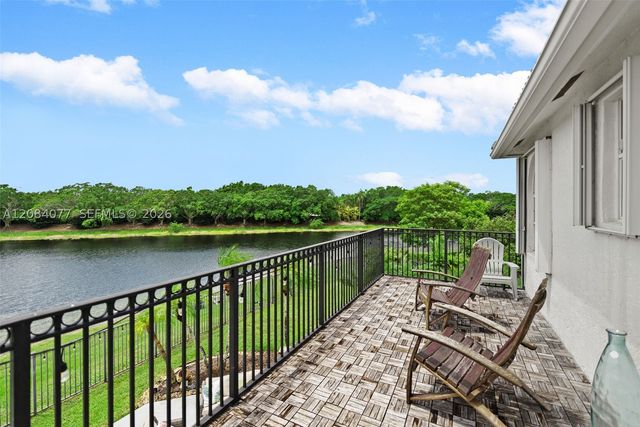 3249 Muirfield, Weston, FL 33332