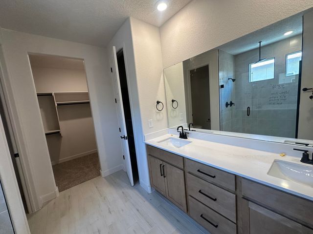 4124 Emerson Drive NE, Rio Rancho, NM 87144