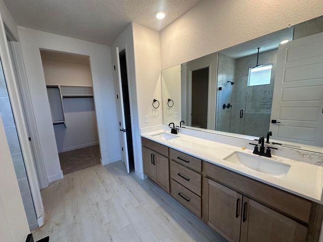 4124 Emerson Drive NE, Rio Rancho, NM 87144