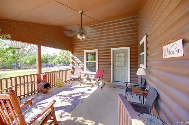 6841 Country View, San Antonio, TX 78240