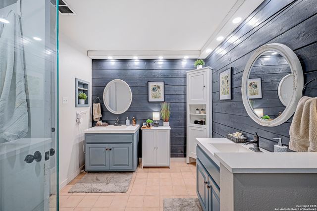 6841 Country View, San Antonio, TX 78240