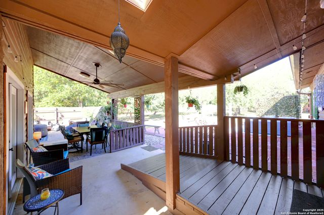 6841 Country View, San Antonio, TX 78240