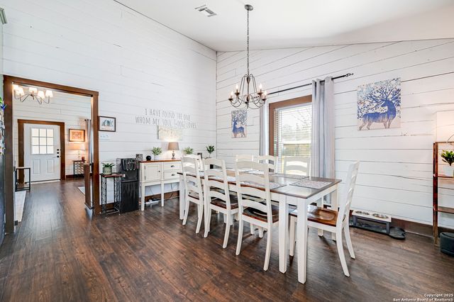 6841 Country View, San Antonio, TX 78240