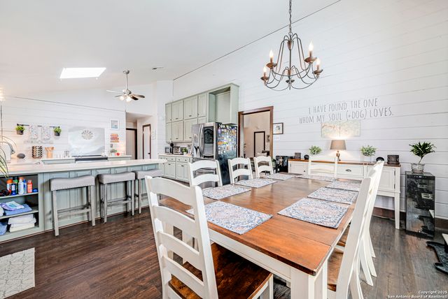 6841 Country View, San Antonio, TX 78240