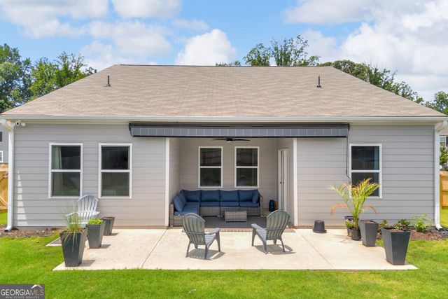 278 Bentwater Way, Hoschton, GA 30548