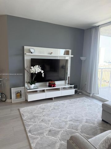 275 NE 18th St 1405, Miami, FL 33132