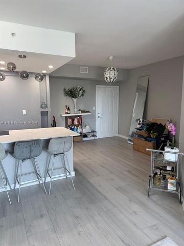 275 NE 18th St 1405, Miami, FL 33132