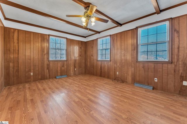 2929 Hwy 252, Laurens, SC 29360