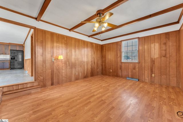 2929 Hwy 252, Laurens, SC 29360