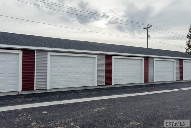 2423 Caddis Way, Idaho Falls, ID 83404