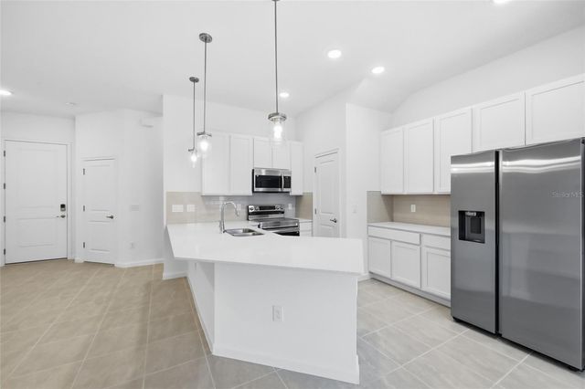 10556 EBB TIDE LANE, Orlando, FL 32821