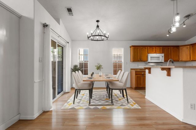 7243 Boxwood Avenue NE, Albuquerque, NM 87113