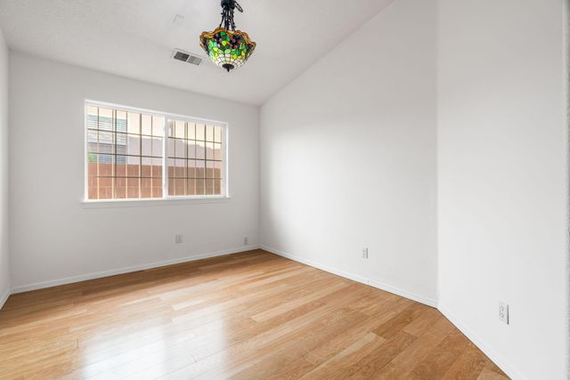 7243 Boxwood Avenue NE, Albuquerque, NM 87113