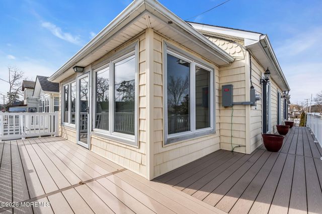 200 Asbury Avenue, Ocean Gate, NJ 08740