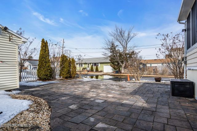 200 Asbury Avenue, Ocean Gate, NJ 08740