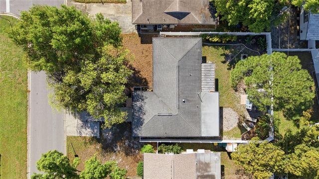 2190 SCOTLAND DRIVE, Clearwater, FL 33763