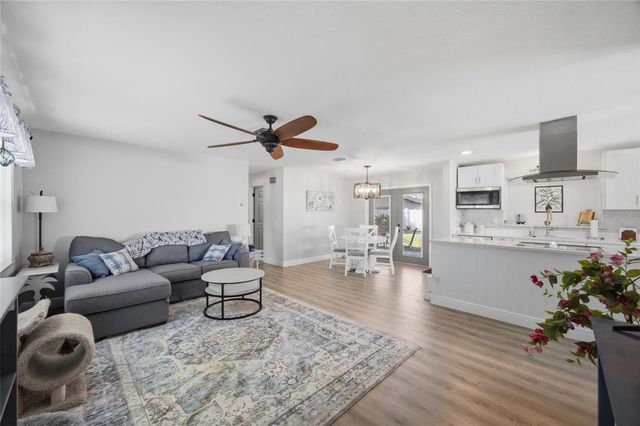 2190 SCOTLAND DRIVE, Clearwater, FL 33763