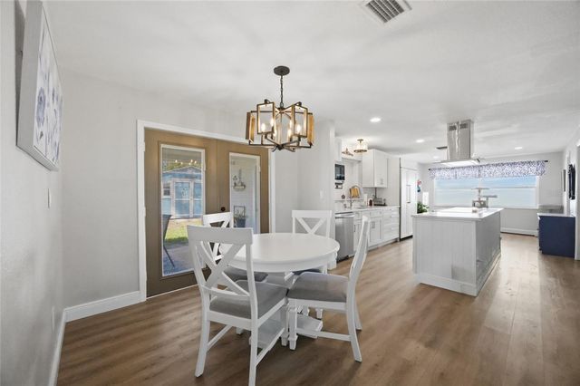 2190 SCOTLAND DRIVE, Clearwater, FL 33763