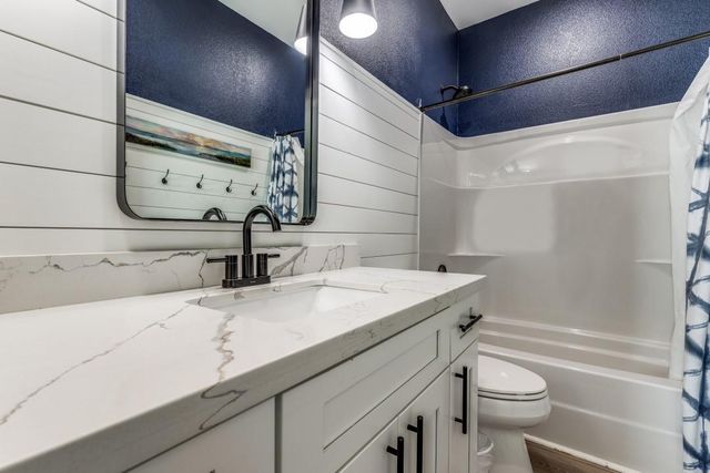 3300 Hidden Gold, Crystal Beach, TX 77650