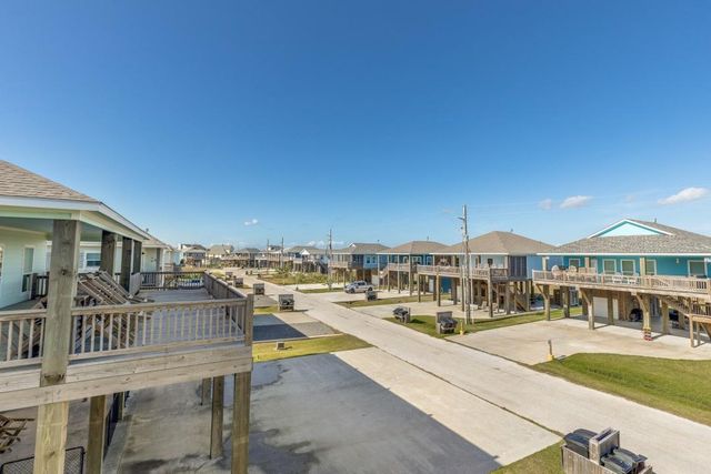 3300 Hidden Gold, Crystal Beach, TX 77650