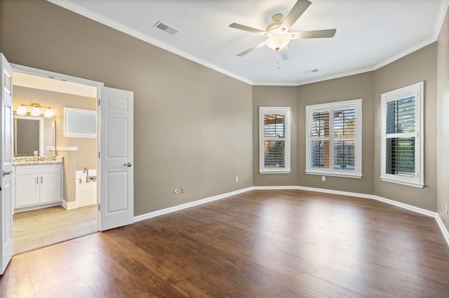 55 LEWIS FAIRWAY CIR, Oakland, TN 38060