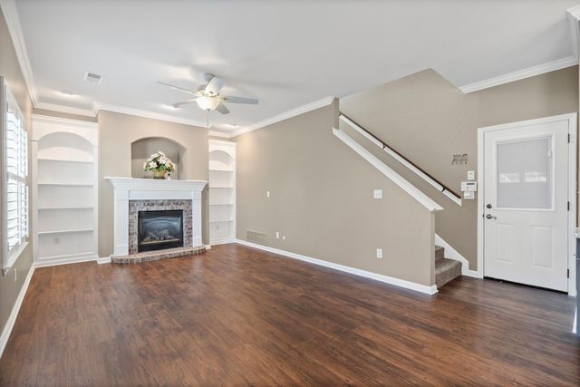 55 LEWIS FAIRWAY CIR, Oakland, TN 38060