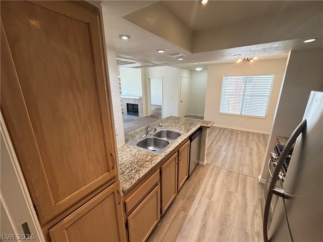 7100 PIRATES COVE Road 2041, Las Vegas, NV 89145