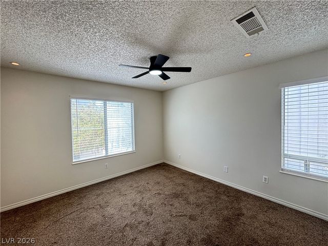 7100 PIRATES COVE Road 2041, Las Vegas, NV 89145