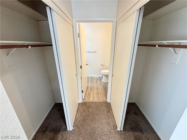 7100 PIRATES COVE Road 2041, Las Vegas, NV 89145