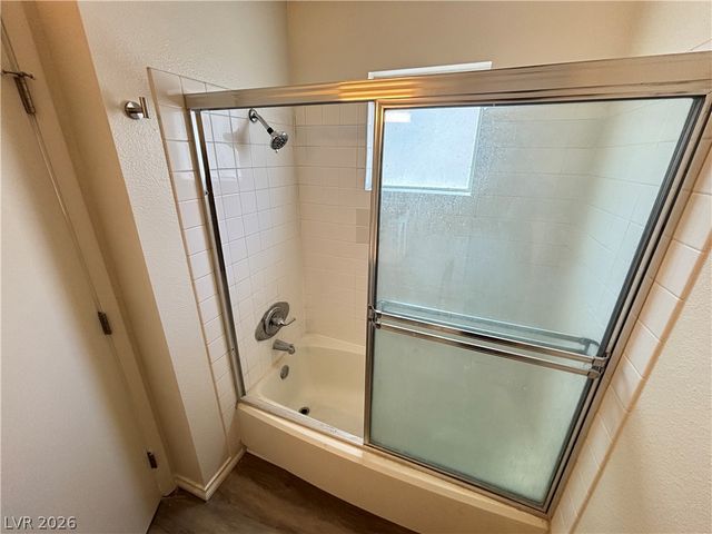 7100 PIRATES COVE Road 2041, Las Vegas, NV 89145