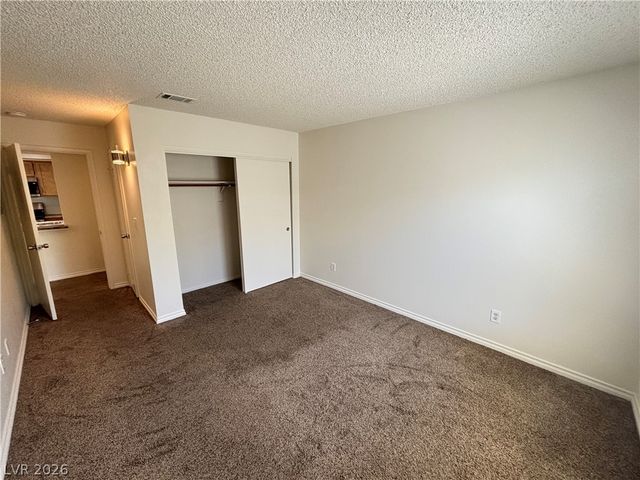 7100 PIRATES COVE Road 2041, Las Vegas, NV 89145