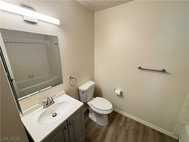 7100 PIRATES COVE Road 2041, Las Vegas, NV 89145
