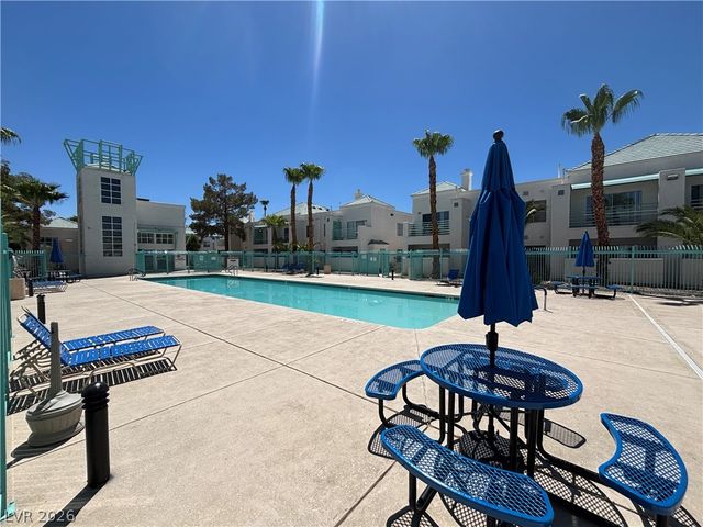 7100 PIRATES COVE Road 2041, Las Vegas, NV 89145